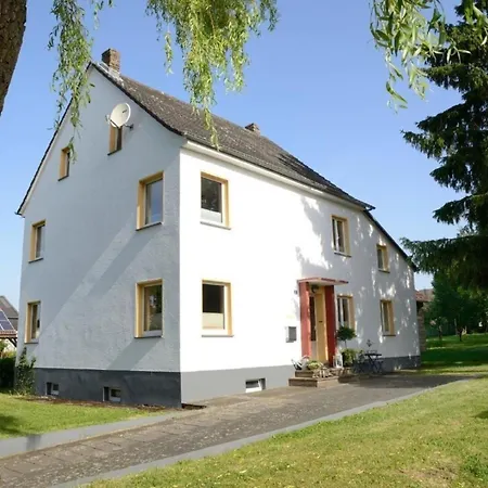 Prázdninový dům Ruhiges In Lommersdorf Mit Garten *